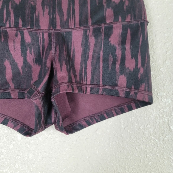 Lululemon Athletic Boogie Short Rolled Down Waistline Size 4 - Picture 4 of 7